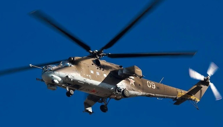 Mi-24“雌鹿”武裝直升機(jī).jpg